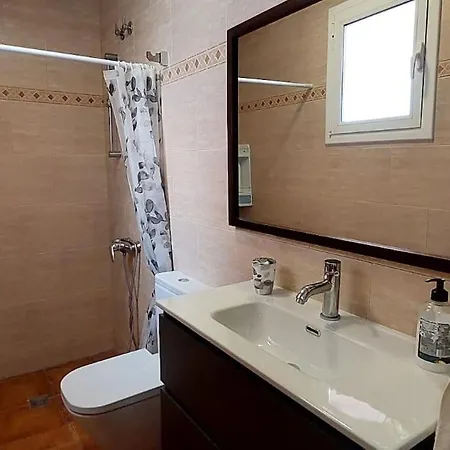 Апартаменты Bravaholidays-940-cornella Корнелья де Лиобрегат